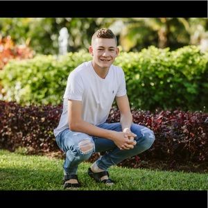 Meet your Posher, Cooper